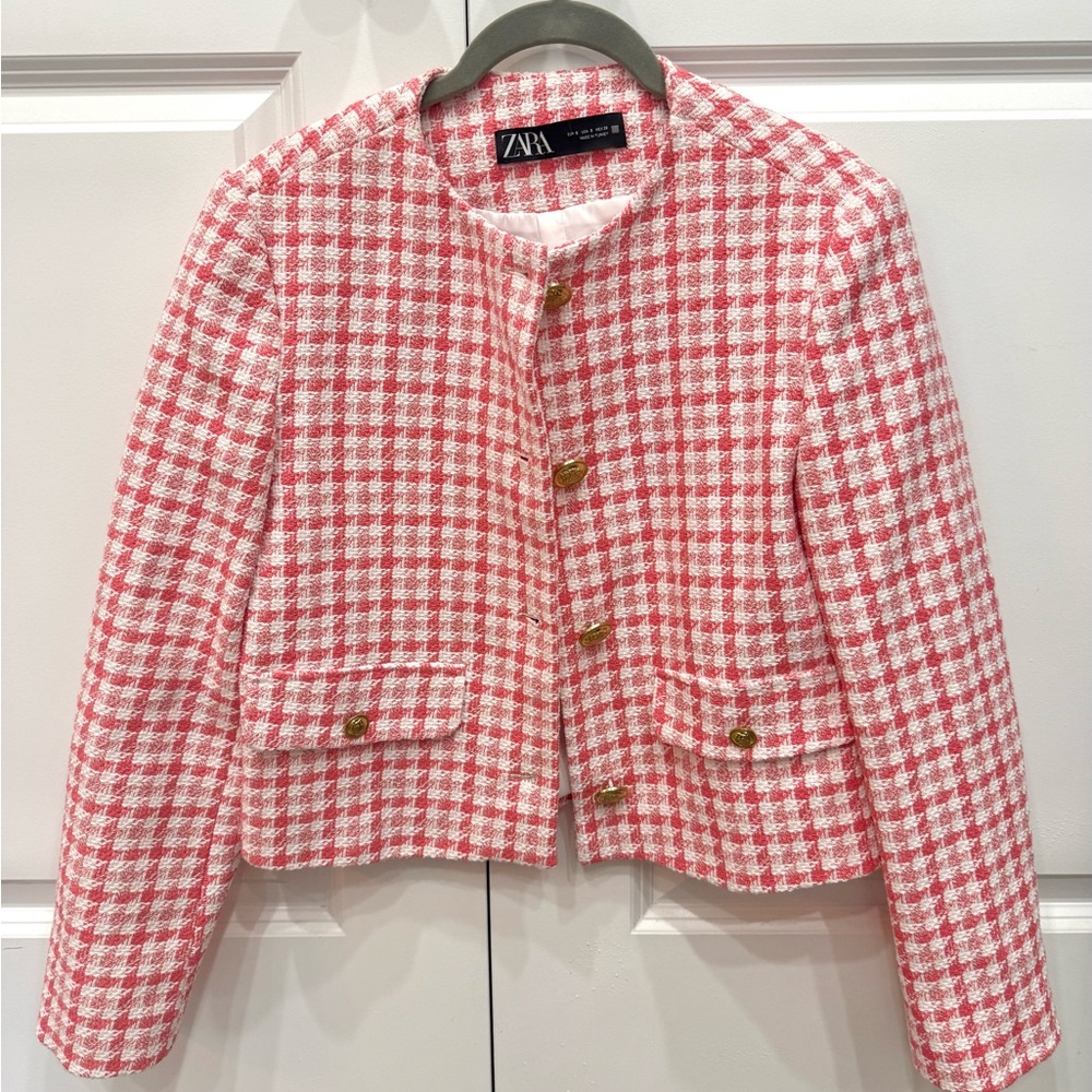 Women's ZARA Houndstooth
Tweed Pink & White Cropped Blazer
- Size Small